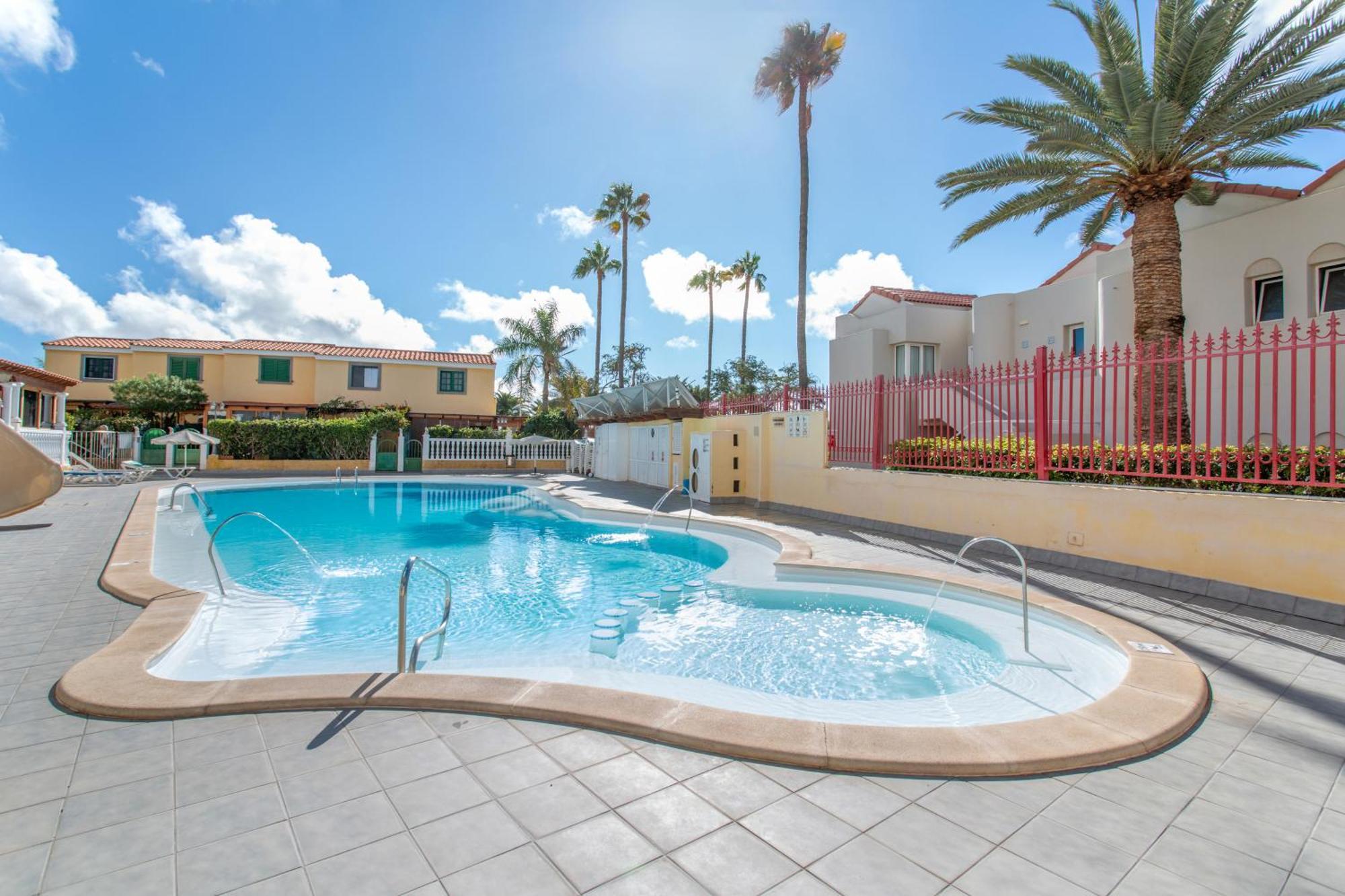Alojamiento En Los Parrales Maspalomas  Exterior foto